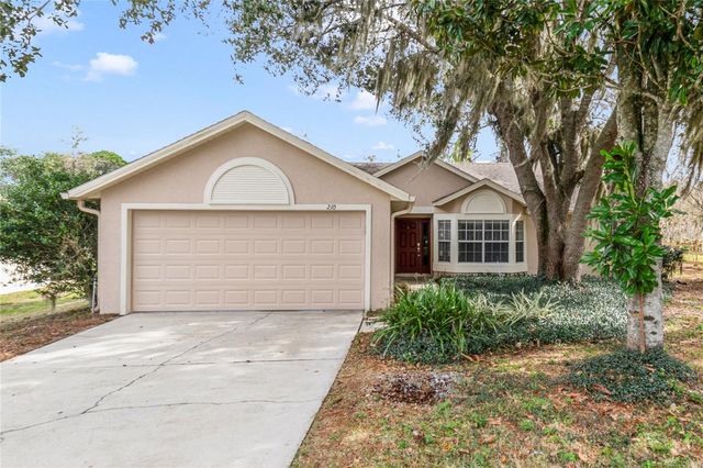 210 MEADOW GREEN DRIVE, Davenport, FL 33837