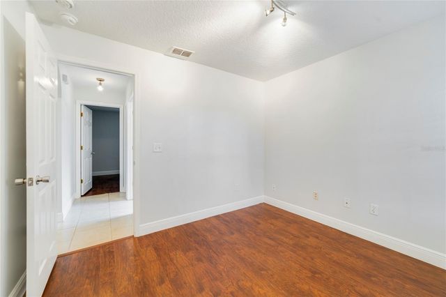 210 MEADOW GREEN DRIVE, Davenport, FL 33837