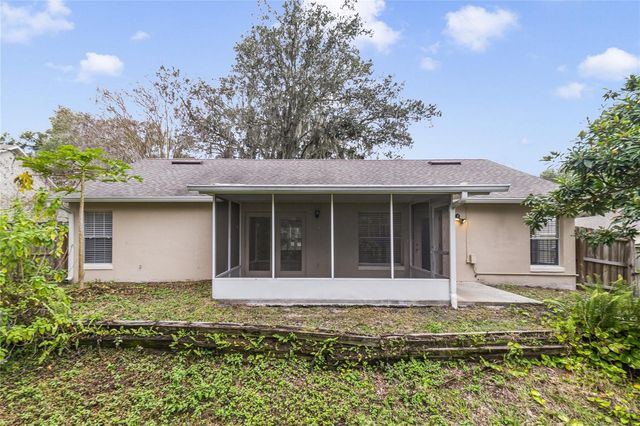 210 MEADOW GREEN DRIVE, Davenport, FL 33837