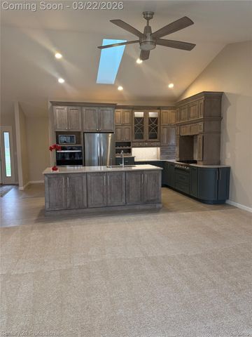 9616 Creekside Court 94, Richfield Township, MI 48423