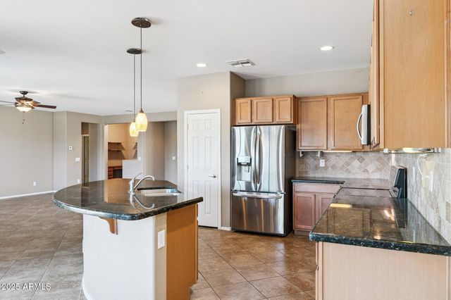 42575 W ABBEY Road, Maricopa, AZ 85138