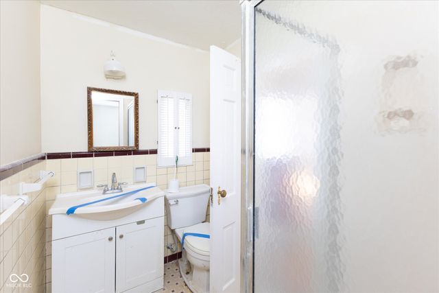 6933 Warwick Road, Indianapolis, IN 46220