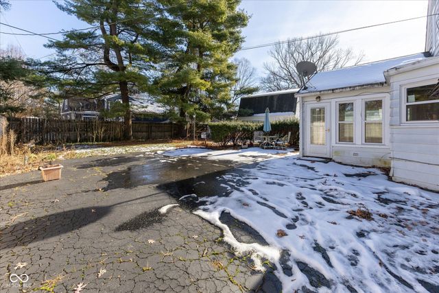 6933 Warwick Road, Indianapolis, IN 46220