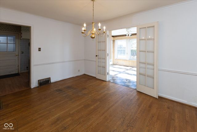 6933 Warwick Road, Indianapolis, IN 46220