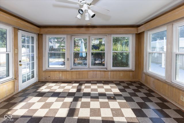 6933 Warwick Road, Indianapolis, IN 46220