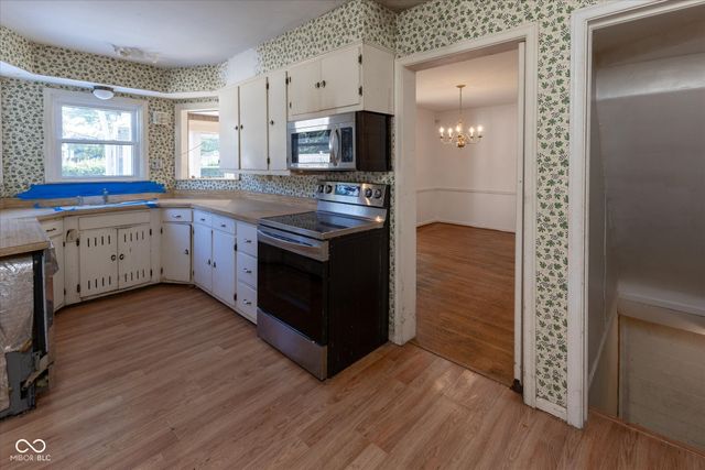 6933 Warwick Road, Indianapolis, IN 46220