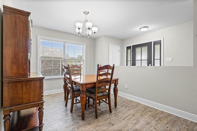 1254 Forest Glen Drive W, Mobile, AL 36618