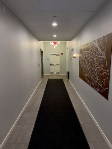 44-48 Medford St. 403, Somerville, MA 02143