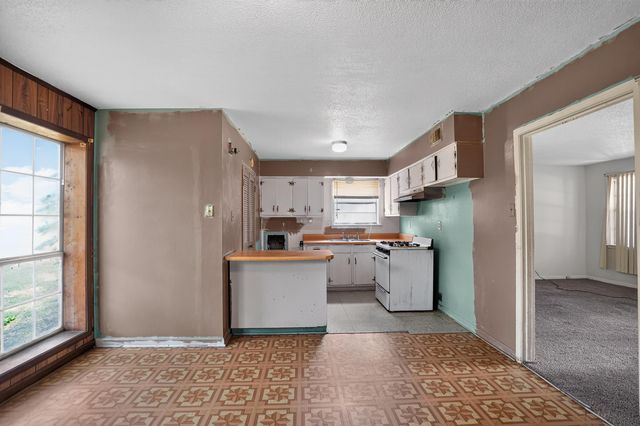 3712 WOLF TRAIL DR, Memphis, TN 38128