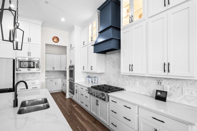 1132 Angela Ann Ct, Nolensville, TN 37135