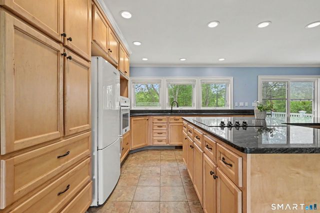 30 Bonnie Vu Lane, New Milford, CT 06776