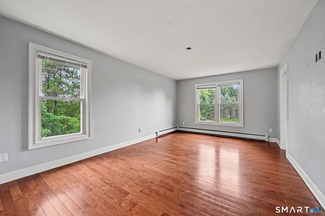 30 Bonnie Vu Lane, New Milford, CT 06776