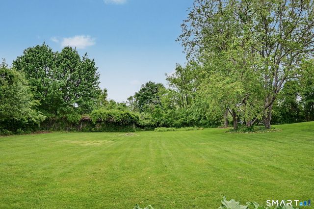 30 Bonnie Vu Lane, New Milford, CT 06776