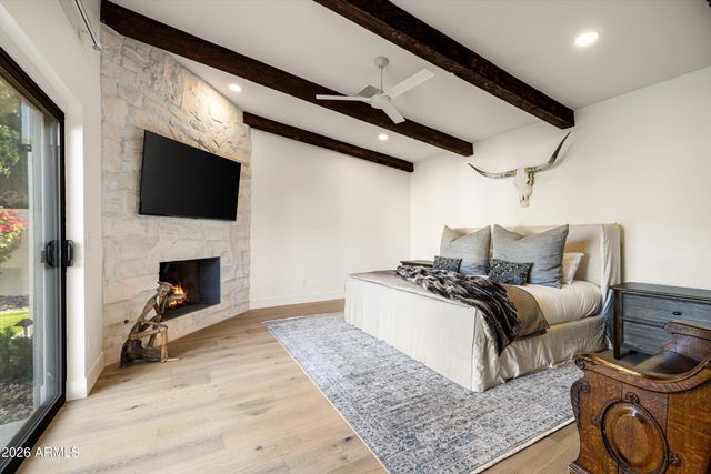 4431 E SUNSET Drive, Phoenix, AZ 85028