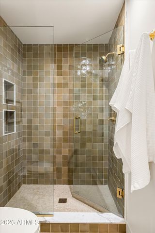 4431 E SUNSET Drive, Phoenix, AZ 85028