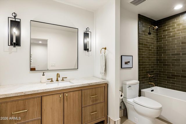 4431 E SUNSET Drive, Phoenix, AZ 85028