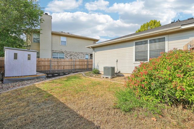 2409B Curry Loop, Round Rock, TX 78664