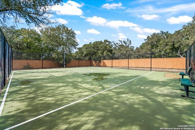 7650 Heavenly Arbor, San Antonio, TX 78254