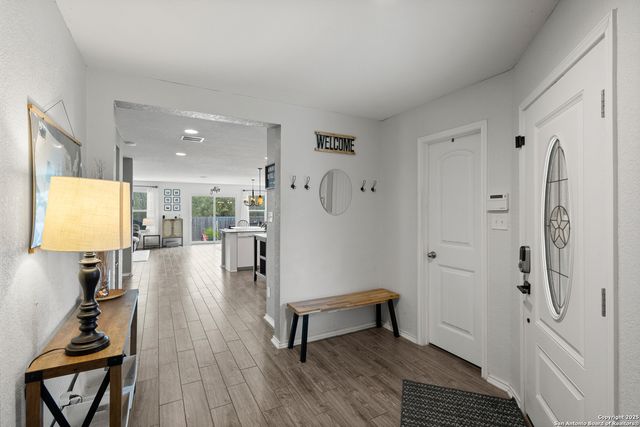 7650 Heavenly Arbor, San Antonio, TX 78254