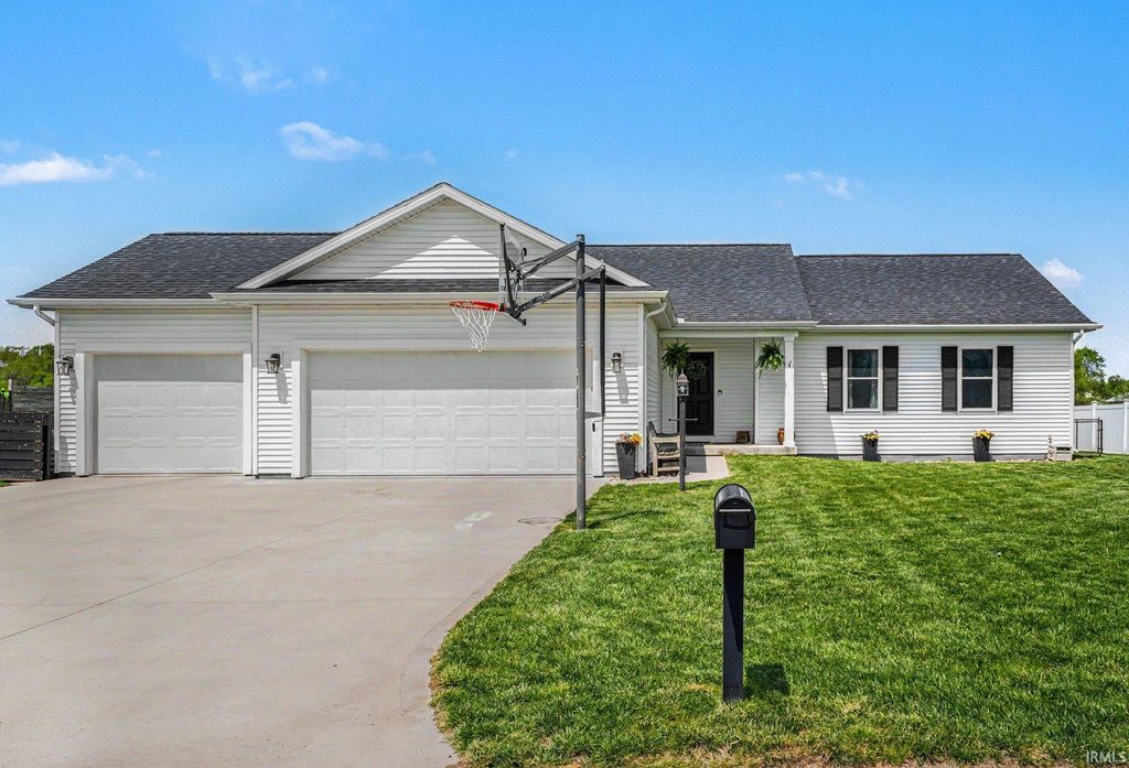 30657 Cynthia Drive, Elkhart, IN 46516