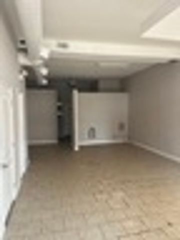 2744 N Laramie Avenue, Chicago, IL 60639