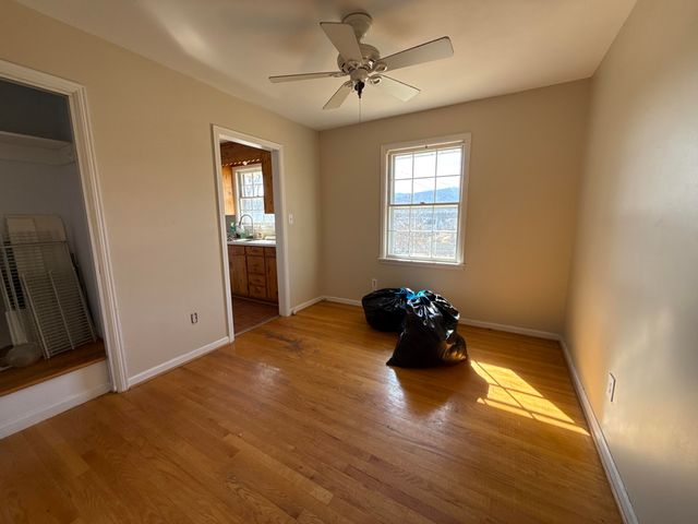 656 PYRTLE DR, Salem, VA 24153