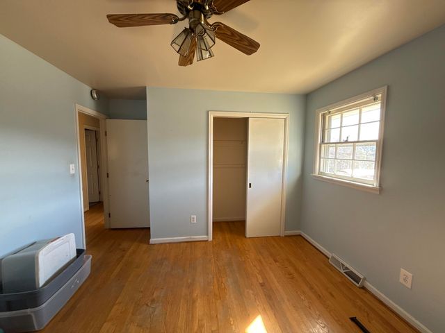 656 PYRTLE DR, Salem, VA 24153