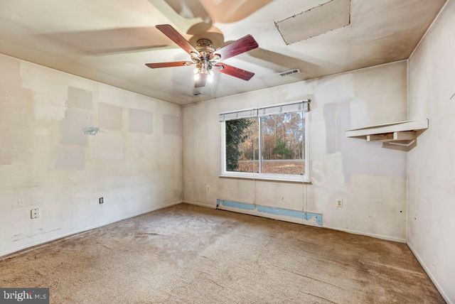 4450 LANCASTER DR, St Leonard, MD 20685