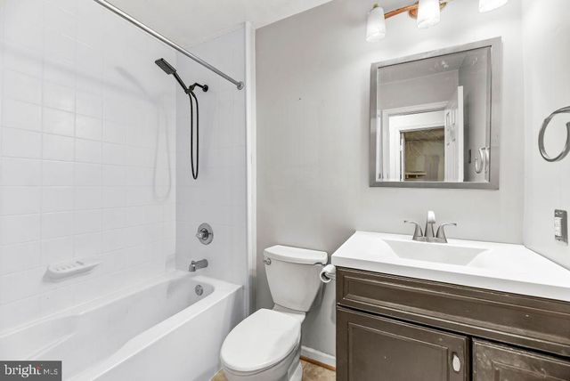 4450 LANCASTER DR, St Leonard, MD 20685