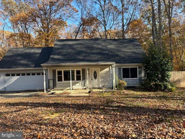 4450 LANCASTER DR, St Leonard, MD 20685