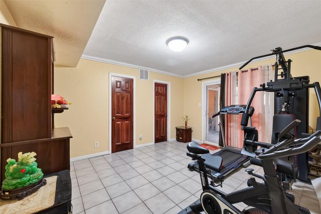 6201 Ranchester Drive 4, Houston, TX 77036