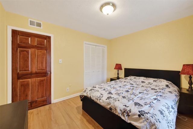 6201 Ranchester Drive 4, Houston, TX 77036