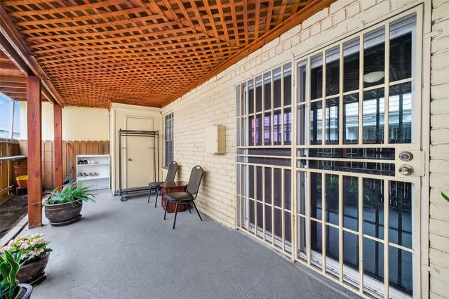 6201 Ranchester Drive 4, Houston, TX 77036