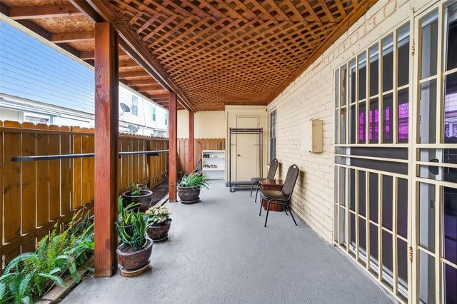 6201 Ranchester Drive 4, Houston, TX 77036