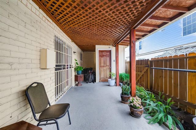 6201 Ranchester Drive 4, Houston, TX 77036