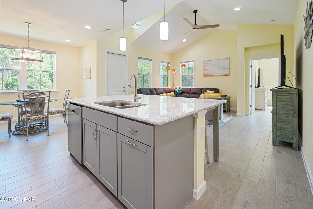 Image 13 of property listing at 8463 Dreams Float Court, Panama City Beach, FL 32413