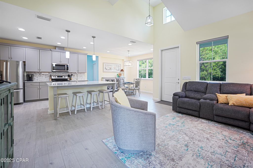 Image 6 of property listing at 8463 Dreams Float Court, Panama City Beach, FL 32413