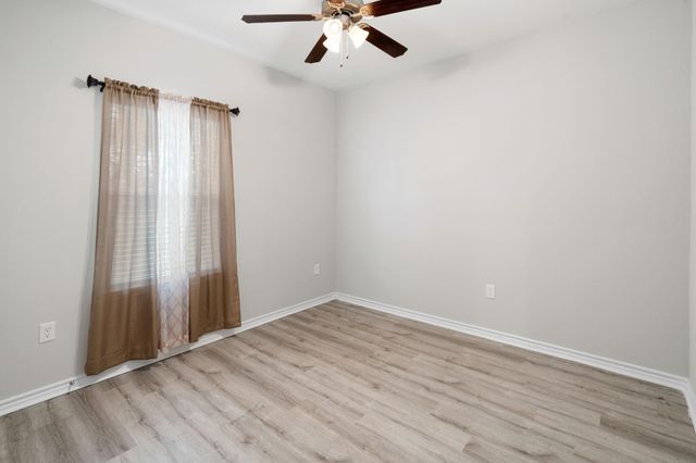 6927 David Street, Pearland, TX 77584