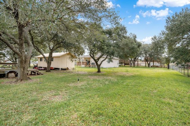 6927 David Street, Pearland, TX 77584