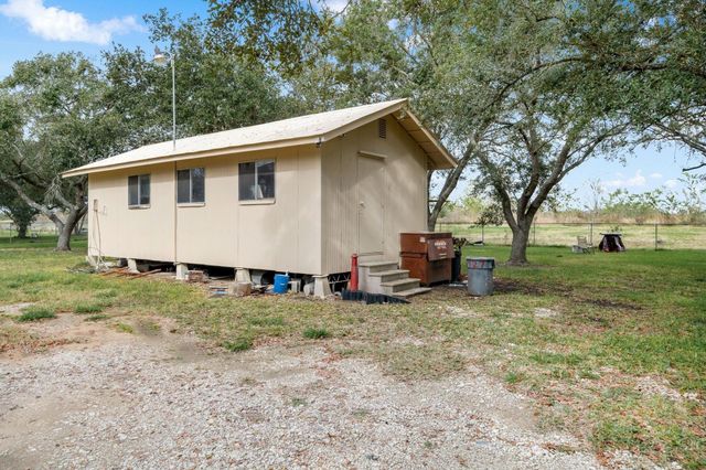 6927 David Street, Pearland, TX 77584