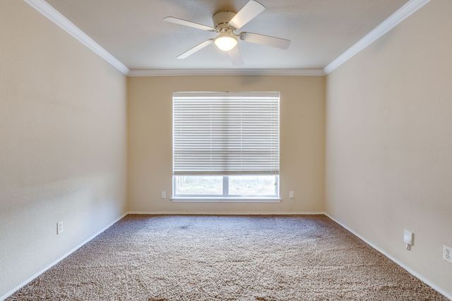 138 Adams Drive, Crowley, TX 76036