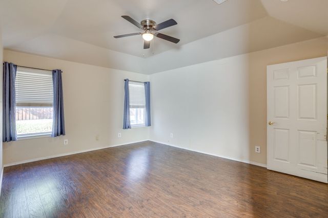 138 Adams Drive, Crowley, TX 76036