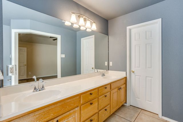 138 Adams Drive, Crowley, TX 76036