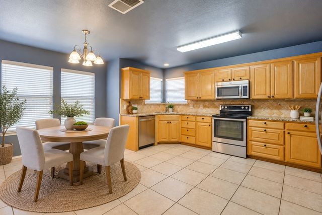 138 Adams Drive, Crowley, TX 76036