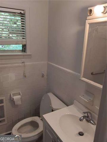 4076 FAIRMONT Street, Gainesville, GA 30506