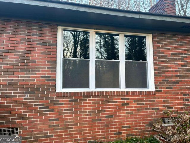 4076 FAIRMONT Street, Gainesville, GA 30506