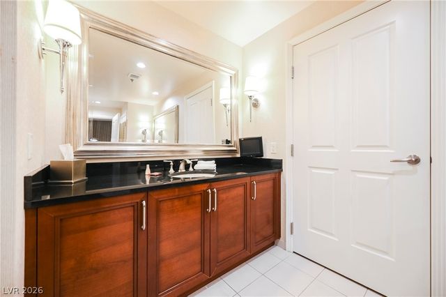 145 East HARMON Avenue 302, Las Vegas, NV 89109
