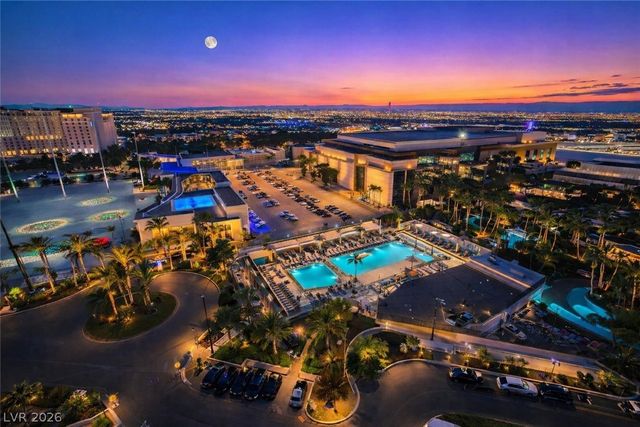 145 East HARMON Avenue 302, Las Vegas, NV 89109