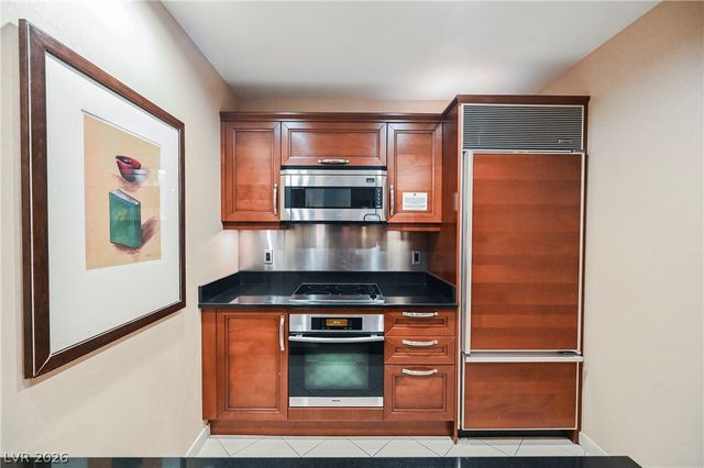 145 East HARMON Avenue 302, Las Vegas, NV 89109