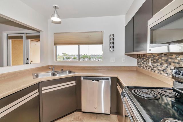 154 W 5th Street 250, Tempe, AZ 85281